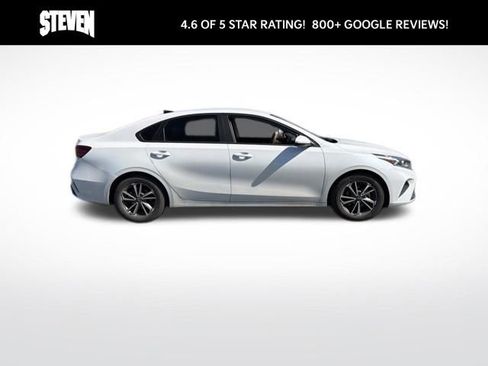 Used 2022 Kia Forte LXS image 7