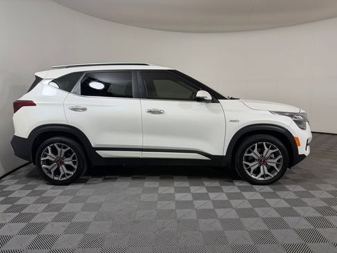 Used 2021 Kia Seltos SX w/ SX Sunroof Package AWD/4WD image 8