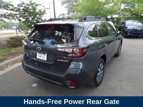 Used 2020 Subaru Outback Premium AWD/4WD image 6