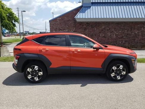 Certified 2024 Hyundai Kona SEL AWD/4WD image 7