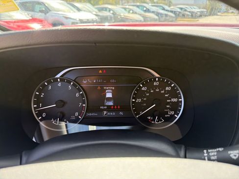 Used 2024 Nissan Frontier SV w/ SV Convenience Package image 23