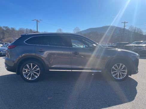 Used 2017 MAZDA CX-9 Signature image 8