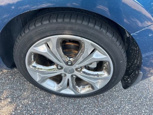 Used 2013 Hyundai Elantra GT w/ Tech Pkg FWD image 19