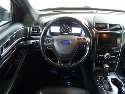 Used 2016 Ford Explorer Sport w/ Equipment Group 401A image 10