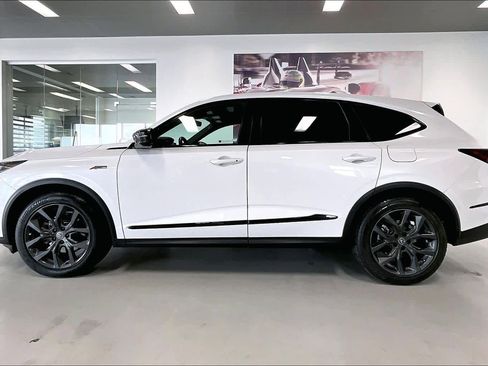 Used 2023 Acura MDX A-Spec AWD/4WD image 3