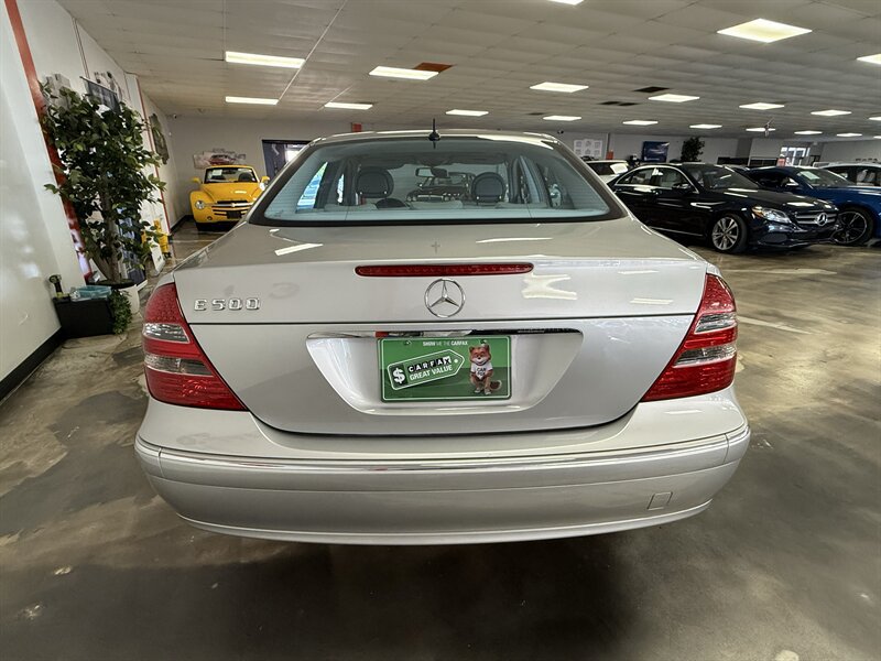 Used 2003 Mercedes-Benz E 500 Sedan w/ X2 Opt Pkg image 6