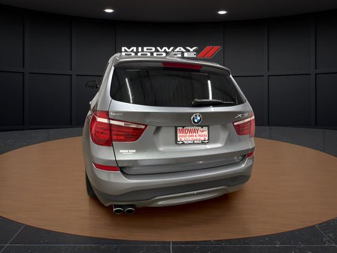Used 2017 BMW X3 xDrive28i AWD/4WD image 6