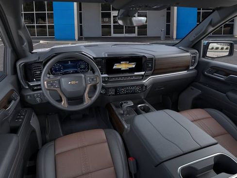 New 2026 Chevrolet Silverado 1500 High Country AWD/4WD image 15