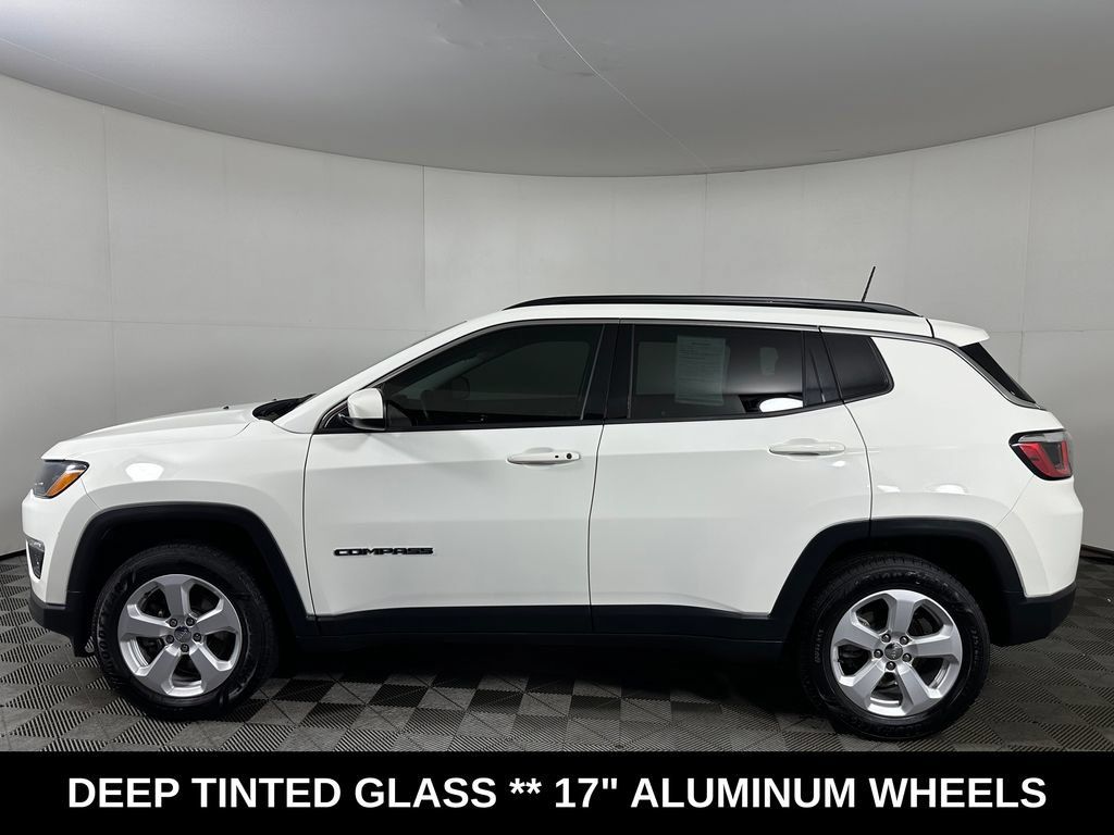 Used 2020 Jeep Compass Latitude AWD/4WD image 2