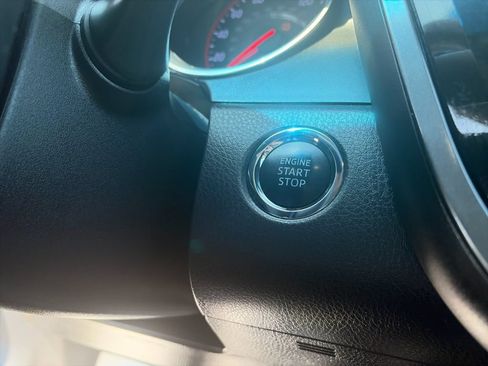 Used 2018 Toyota Camry XSE FWD image 25