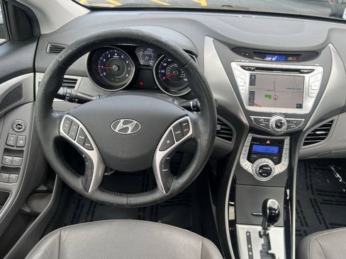Used 2013 Hyundai Elantra Limited w/ Technology Pkg FWD image 31