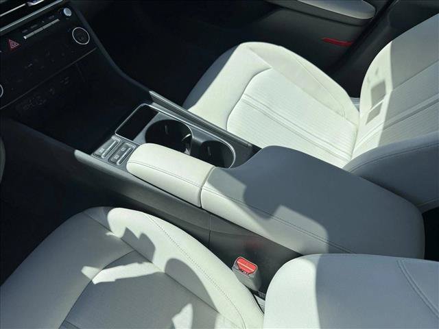 Used 2024 Hyundai Sonata SEL FWD image 11