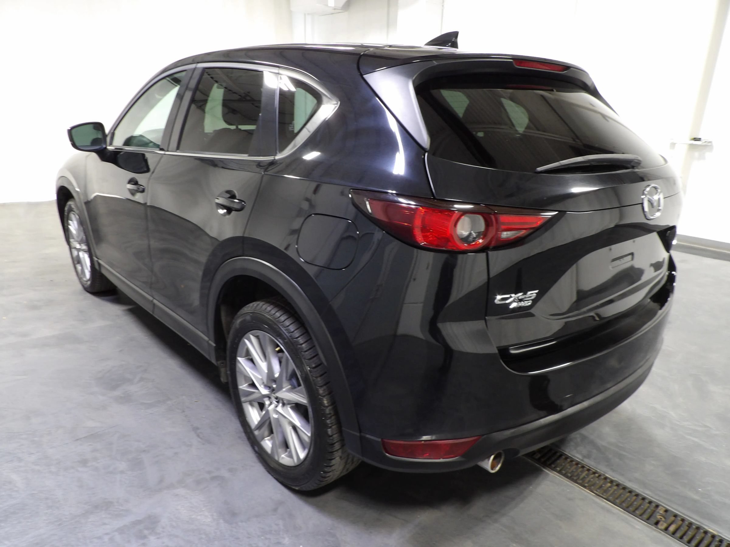 Used 2018 MAZDA CX-5 Grand Touring AWD/4WD image 6