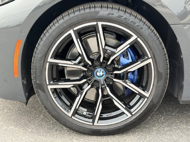 Certified 2024 BMW i4 eDrive35 w/ M Sport Package RWD image 11