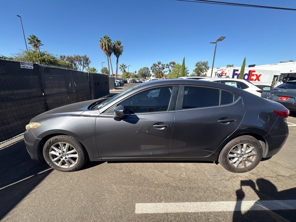 Used 2016 MAZDA MAZDA3 i Sport w/ Preferred Equipment Package FWD image 9