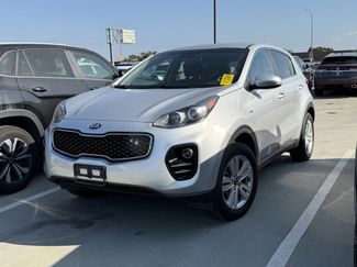 Used 2019 Kia Sportage LX image 1
