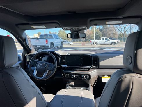 New 2026 GMC Sierra 1500 SLT w/ SLT Premium Package image 25
