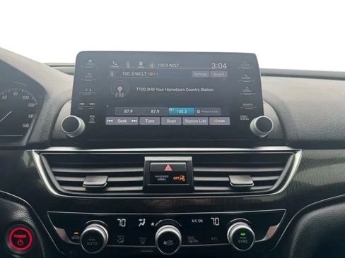 Used 2022 Honda Accord Sport image 26
