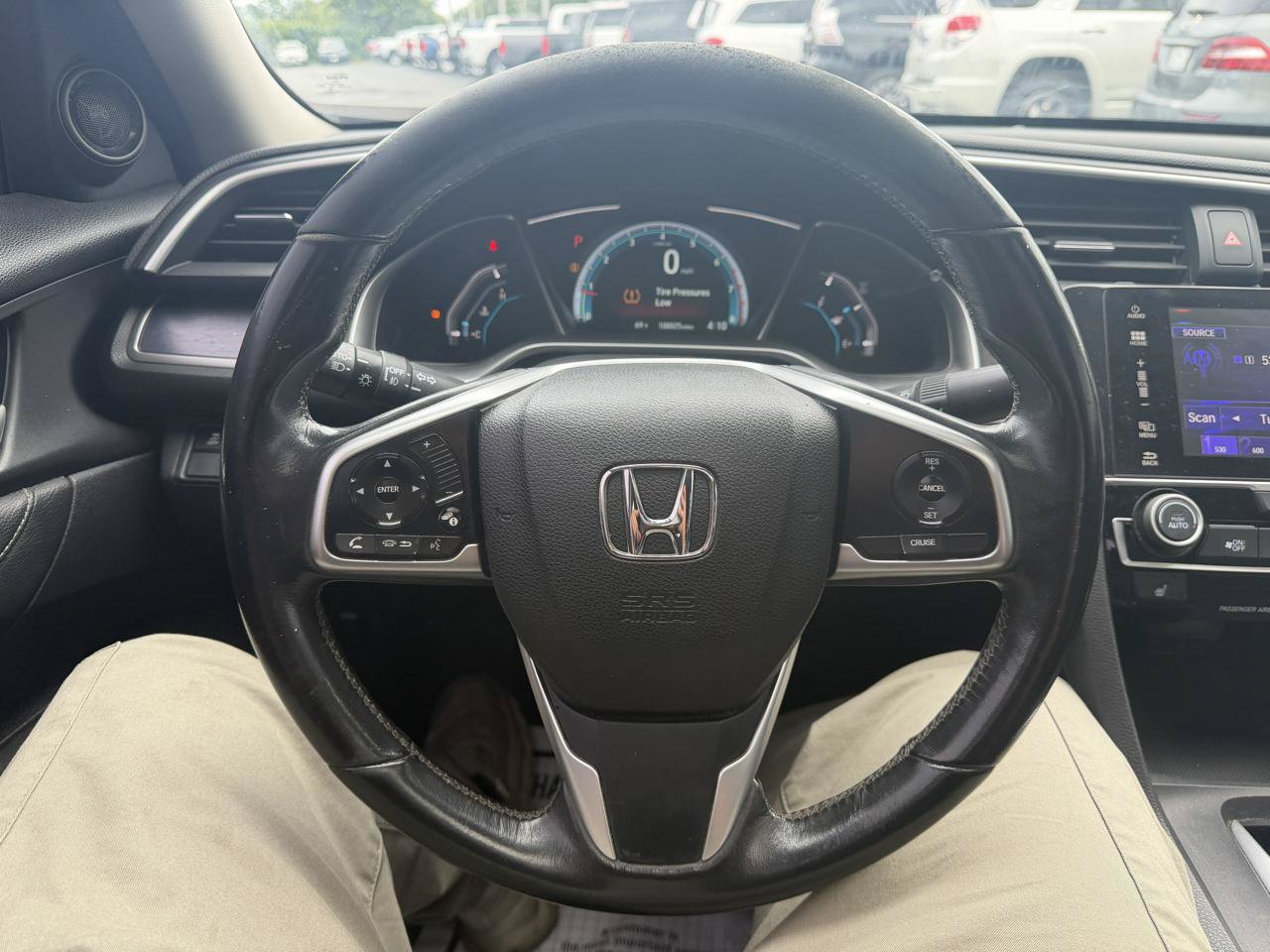 Used 2018 Honda Civic EX-L image 19