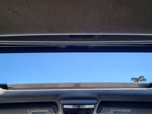 Used 2023 Toyota 4Runner SR5 Premium AWD/4WD image 37