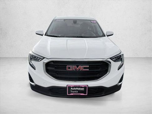 Used 2019 GMC Terrain SLE image 2