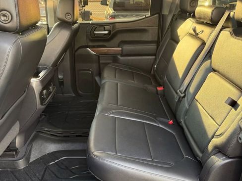 Used 2019 Chevrolet Silverado 1500 LT Trail Boss image 14