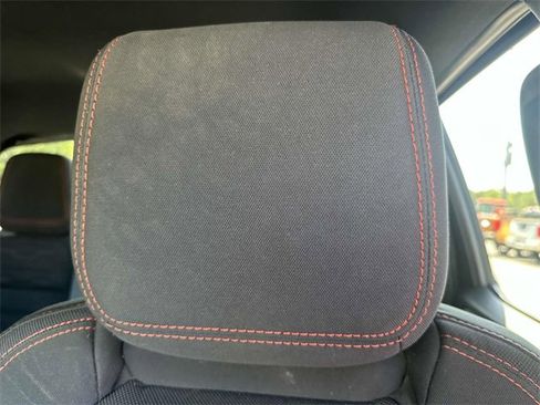 Used 2023 Nissan Frontier PRO-4X w/ Pro Convenience Package image 8