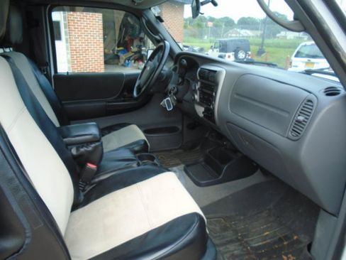 Used 2011 Ford Ranger XLT AWD/4WD image 13