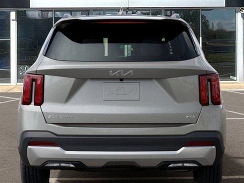 New 2026 Kia Sorento S AWD/4WD image 13