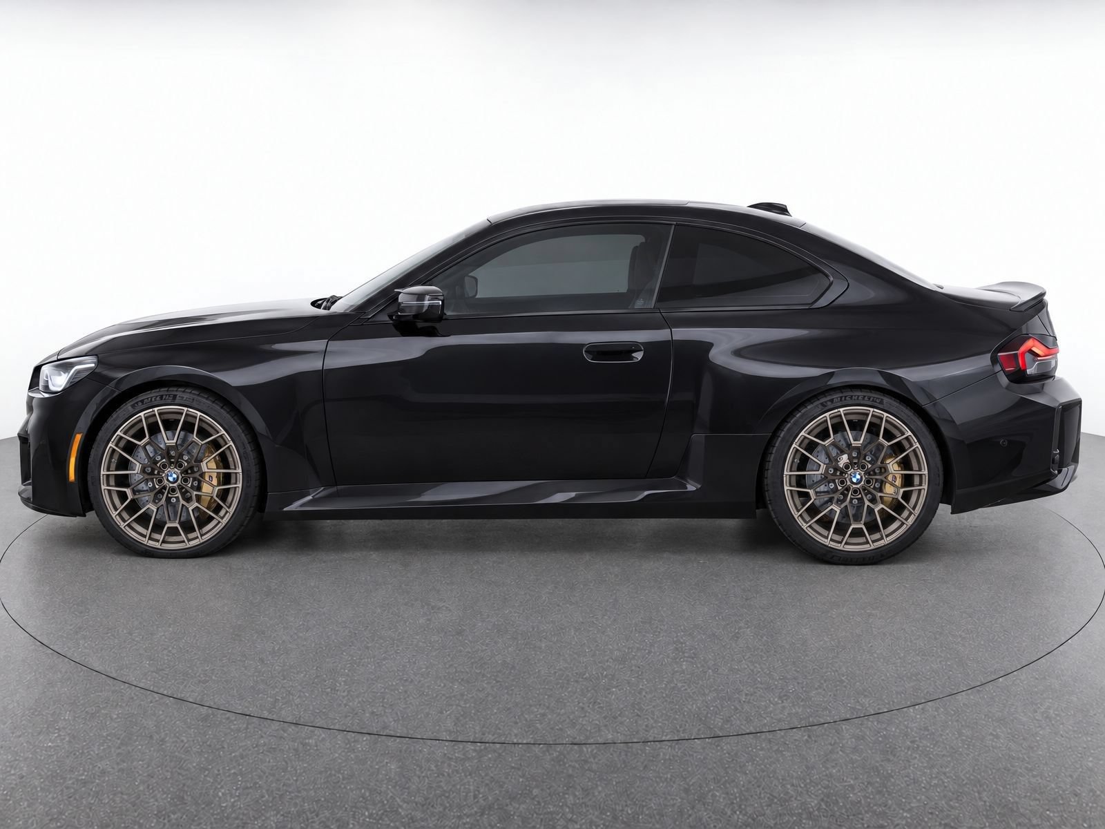 Used 2026 BMW M2 CS RWD image 3