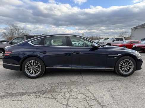 Used 2023 Genesis G80 2.5T image 6