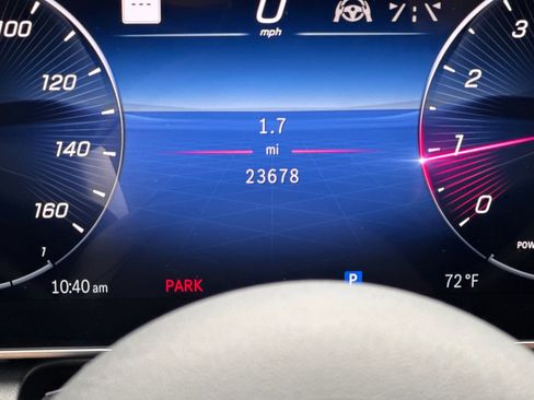 Certified 2023 Mercedes-Benz GLC 300 4MATIC image 17