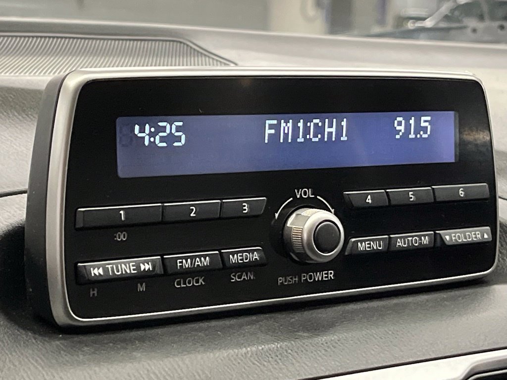 Used 2014 MAZDA MAZDA3 i Touring FWD image 24