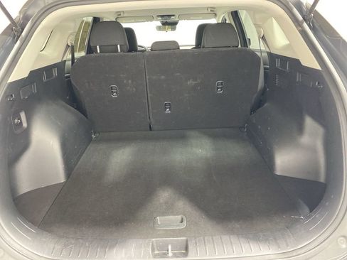 Used 2024 Kia Sportage LX image 19