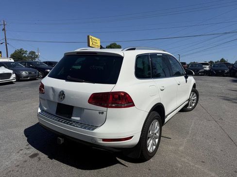 Used 2012 Volkswagen Touareg VR6 AWD/4WD image 5