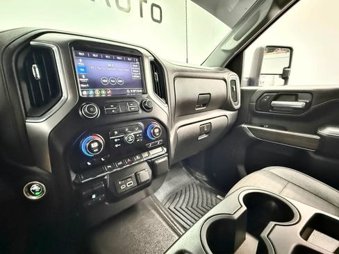 Used 2020 Chevrolet Silverado 2500 LT w/ All Star Edition AWD/4WD image 15