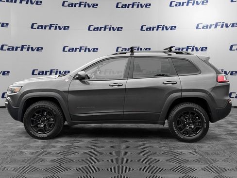 Used 2021 Jeep Cherokee Trailhawk w/ Sun, Sound & Nav Group AWD/4WD image 2