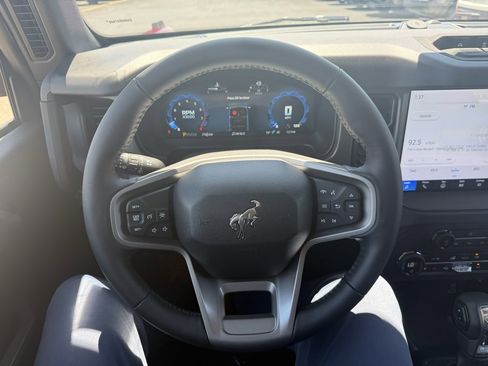 New 2025 Ford Bronco Badlands image 22