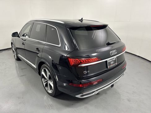 Used 2021 Audi Q7 3.0T Prestige w/ Prestige Package AWD/4WD image 34