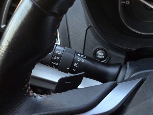 Used 2019 Subaru Crosstrek 2.0i Limited w/ Popular Package #4 image 27