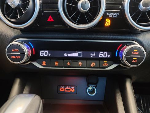 Used 2021 Nissan Sentra SR FWD image 19