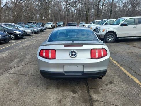 Used 2010 Ford Mustang Coupe image 7