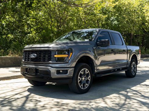 Used 2024 Ford F150 STX AWD/4WD image 5
