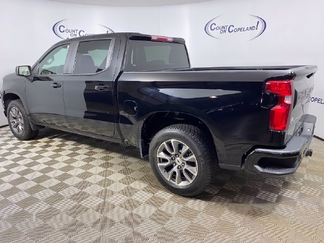Used 2022 Chevrolet Silverado 1500 RST w/ Safety Package AWD/4WD image 3