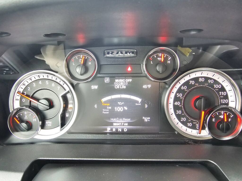 Used 2019 RAM 1500 Warlock AWD/4WD image 23