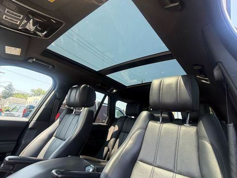 Used 2016 Land Rover Range Rover Supercharged AWD/4WD image 38