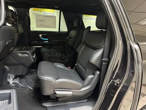 New 2027 Ford Expedition Max Platinum w/ Stealth Performance Package AWD/4WD image 23