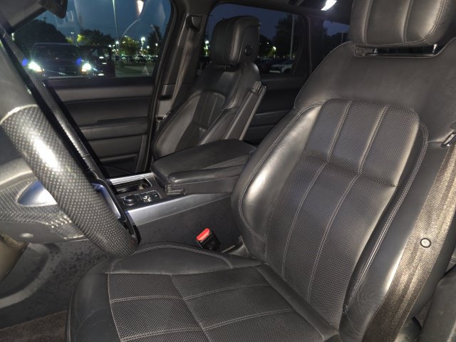 Used 2019 Land Rover Range Rover Sport HSE AWD/4WD image 6