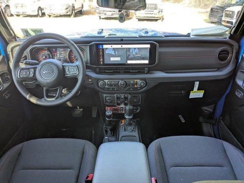 New 2026 Jeep Wrangler Unlimited Rubicon AWD/4WD image 13