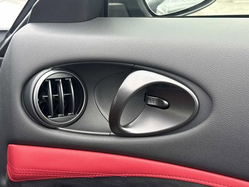 Used 2024 Nissan Z Performance w/ Floor Mat Package image 36